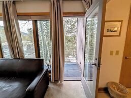 Chateaux Dumont 2724