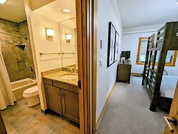 Chateaux Dumont 2724