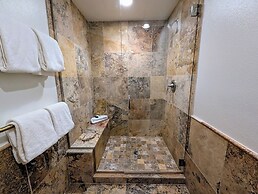 Chateaux Dumont 2724