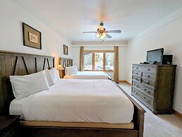 Chateaux Dumont 2724