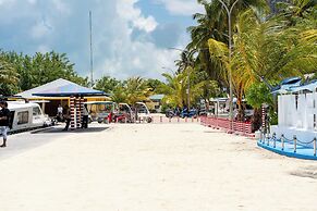 SEASUNBEACH MAAFUSHI