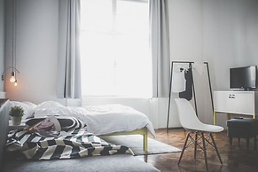 Rumor Apartments