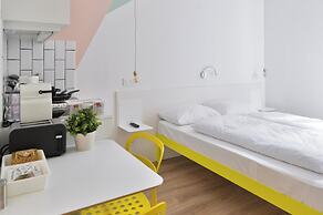 Rumor Apartments