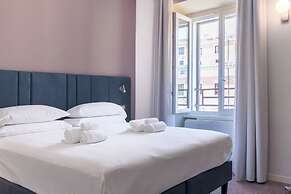 Velia Relais