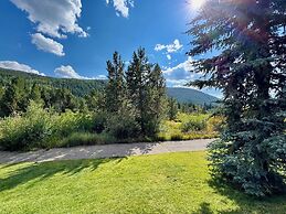 Cinnamon Ridge C114