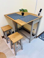 New Bachelor's Pad Across Ateneo Uni With Free Fast Wi-fi, AC Room, ho