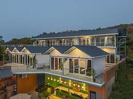 The Hosteller Goa, Mandrem