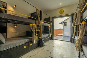 The Hosteller Goa, Mandrem