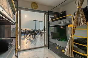 The Hosteller Goa, Mandrem
