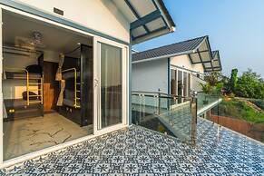 The Hosteller Goa, Mandrem