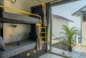 The Hosteller Goa, Mandrem