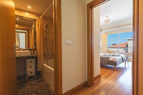 Sunny Stay by Atlantic Holiday