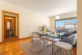 Sunny Stay by Atlantic Holiday