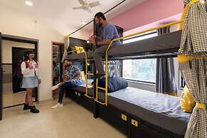 The Hosteller Jaipur, MI Road