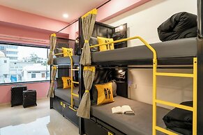 The Hosteller Jaipur, MI Road