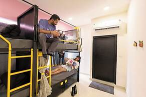 The Hosteller Jaipur, MI Road