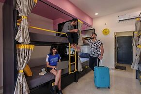 The Hosteller Jaipur, MI Road