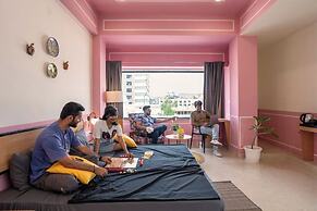 The Hosteller Jaipur, MI Road