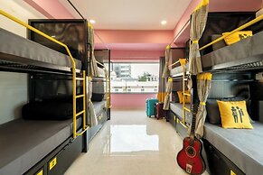 The Hosteller Jaipur, MI Road