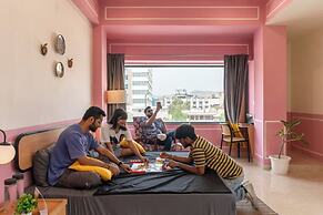 The Hosteller Jaipur, MI Road