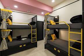 The Hosteller Jaipur, MI Road