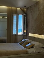 Suites Domus Fysi