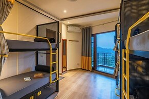 The Hosteller Kasauli