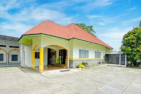 Hotel O Padang near Pantai Padang