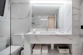 Acropolis Residence by A&A Residencies