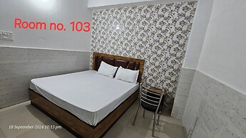 Hotel Saral Guest House Ram Mandir