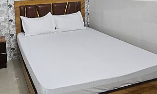 Hotel Saral Guest House Ram Mandir