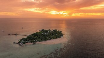 Eri Maldives