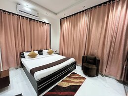 Astoria Lagoon Resort