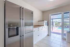 Ser na Private Retreat