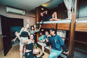 The Lodge BKK Hostel