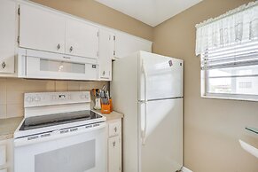 9 Mi to Pompano Beach: Condo w/ Resort Perks!