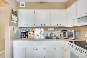 9 Mi to Pompano Beach: Condo w/ Resort Perks!