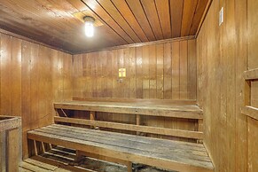 9 Mi to Pompano Beach: Condo w/ Resort Perks!