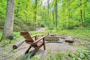 2 Mi to Gsmnp: Peaceful & Scenic Cabin w/ Deck