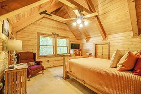 2 Mi to Gsmnp: Peaceful & Scenic Cabin w/ Deck