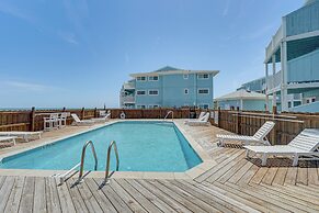 1 Mi to North Carolina Aquarium: Beachfront Escape