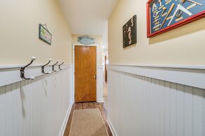 1 Mi to North Carolina Aquarium: Beachfront Escape