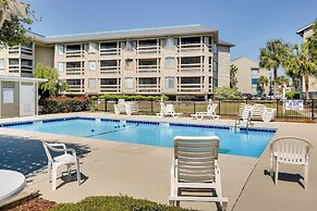 Oceanfront Condo in Harbor Island Community!