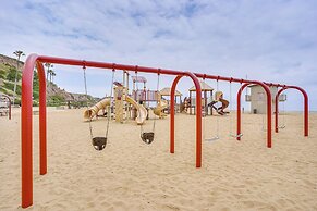 Walk to Private Beach: Rancho Palos Verdes Escape!