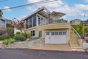 Walk to Private Beach: Rancho Palos Verdes Escape!