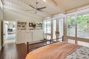 Walk to Private Beach: Rancho Palos Verdes Escape!