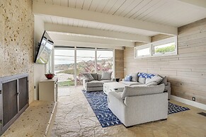 Walk to Private Beach: Rancho Palos Verdes Escape!