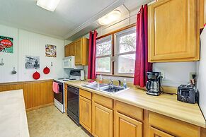 5 Mi to Lake Junaluska: Mtn Haven w/ Deck!