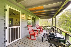 5 Mi to Lake Junaluska: Mtn Haven w/ Deck!