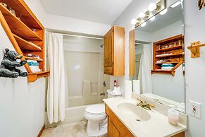 5 Mi to Lake Junaluska: Mtn Haven w/ Deck!